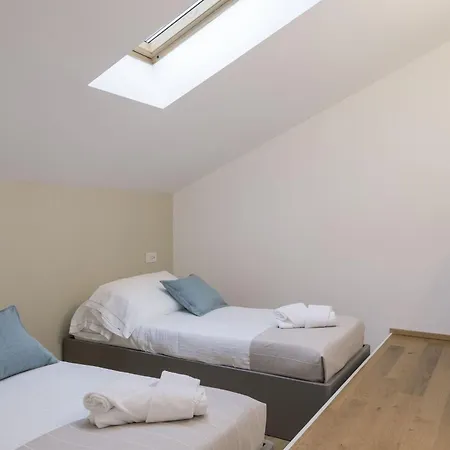 Volta Apartamento Como